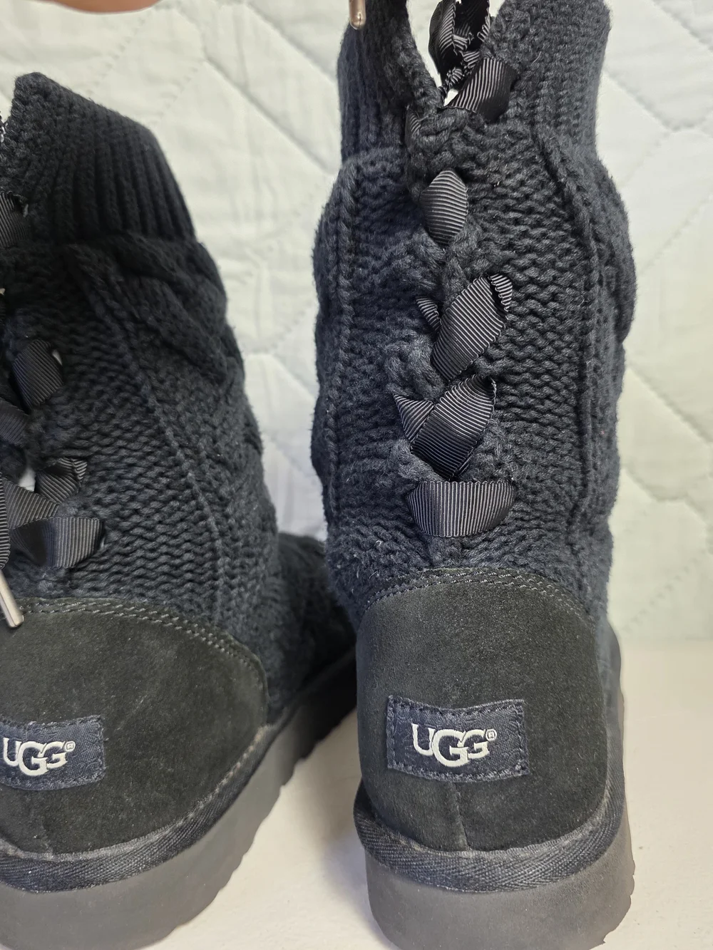 Ugg Australia Isla Black Woven Knit Calf High Lace Up Sweater Boots Women  Sz 9